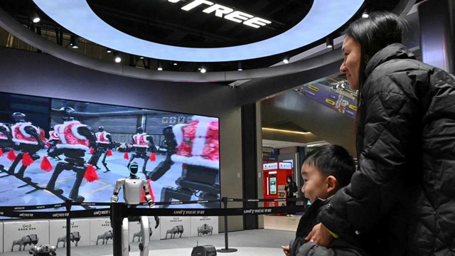 Chuyên gia Trung Quốc thừa nhận điểm yếu duy nhất khiến AI của nước này chưa thể vượt Mỹ