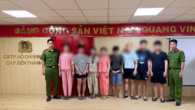 Kiểm tra đồng loạt 4 cơ sở spa, massage, phát hiện đường dây mại dâm của 'tú bà' U60