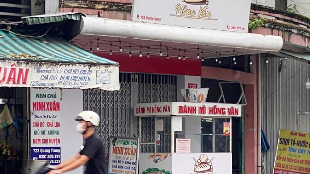 Đình chỉ, phạt hơn 213 triệu đồng chủ cơ sở bánh mì Hồng Vân sau vụ ngộ độc khiến 203 người nhập viện