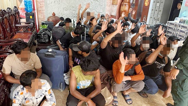 Khám xét 118 địa điểm, bắt giữ gần 5.000 công dân đa quốc gia