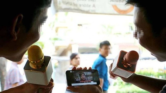 Người dân lưu ý: Dịp Tết này, hát karaoke tại nhà có thể bị phạt cao nhất đến 160 triệu đồng