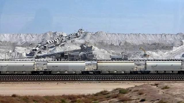 Phát hiện khoáng sản trị giá 2.500 tỷ USD làm rung chuyển bàn cờ địa chính trị, Mỹ lập tức theo dõi sát sao