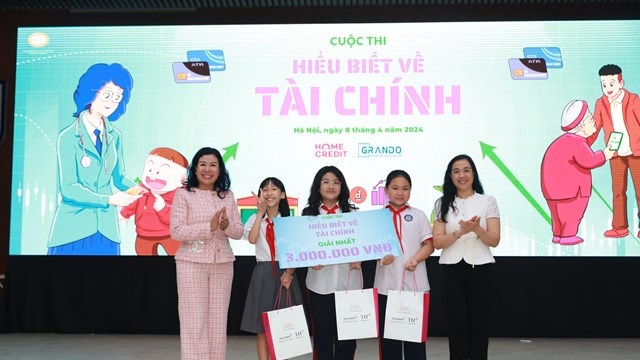 Trường THCS Chu Văn An, Hà Nội tổ chức cho hơn 1300 học sinh tiếp cận kiến thức về tài chính