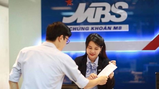 Doanh thu quý 2 tăng mạnh, MBS giải trình với Ủy ban Chứng khoán