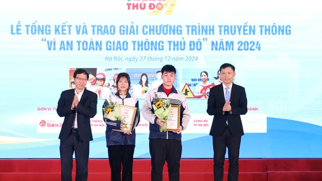 Toàn cảnh Lễ tổng kết, trao giải Chương trình truyền thông Vì ATGT Thủ đô 2024