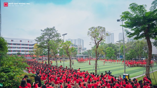 Thắp sáng lòng yêu nước trong lễ chào cờ đặc biệt