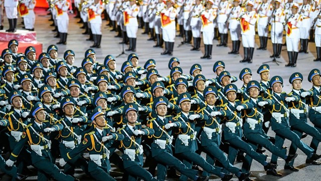 Người dân cần lưu ý những gì khi tham gia lễ diễu binh 30/4?