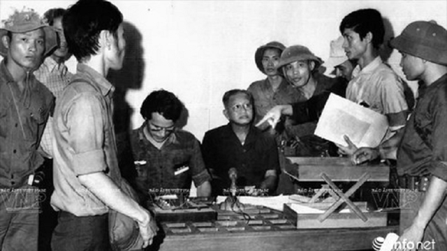 Nghe lại lời tuyên bố đầu hàng của Tổng thống chính quyền Việt Nam Cộng hòa Dương Văn Minh trưa 30/4/1975