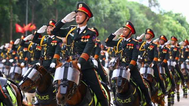 23 máy bay chiến đấu, 15 khẩu đại bác và kỵ binh cùng xuất trận mừng 30/4