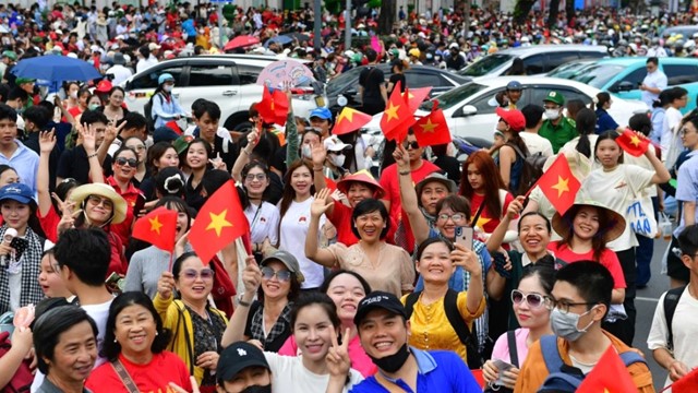 Hơn 10 triệu lượt khách đổ về các điểm du lịch dịp lễ 30/4 – 1/5