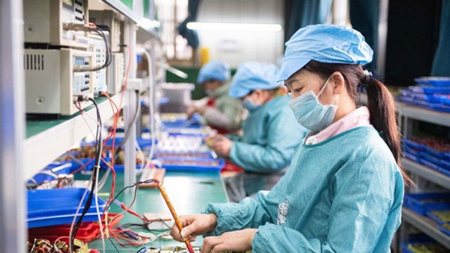 Nhà đầu tư ngoại rót vốn trở lại, FDI vào Việt Nam tăng gần 40%