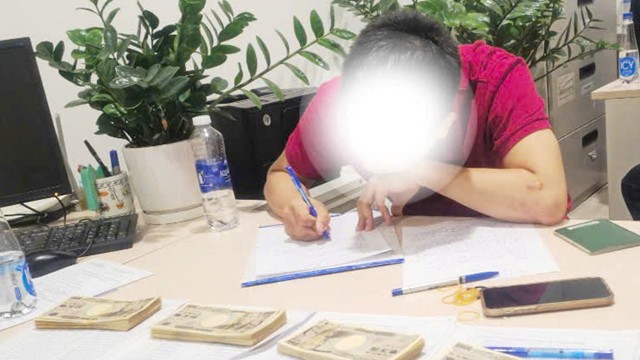 Giấu gần 7 triệu Yên Nhật trong vali khi qua sân bay, một hành khách bị khởi tố hình sự