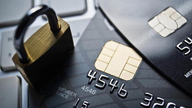 Một công ty chứng khoán thông báo đóng một số tài khoản ngân hàng