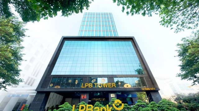 LPBank niêm yết lãi suất đến 5,5%/năm cho khách hàng ưu tiên