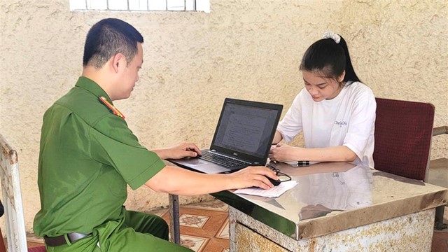  Sinh năm 2002, nữ “cò đất” lừa 11 người, chiếm đoạt gần 18 tỷ đồng