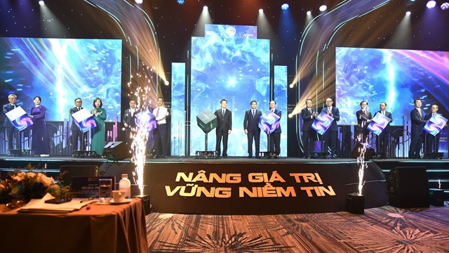 Một phần tư thế kỷ bản lĩnh và bền bỉ của chứng khoán Việt Nam