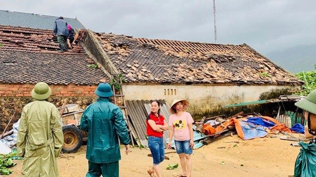 Hơn 2.500 tỷ đồng hỗ trợ khắc phục hậu quả bão số 10 và thiên tai