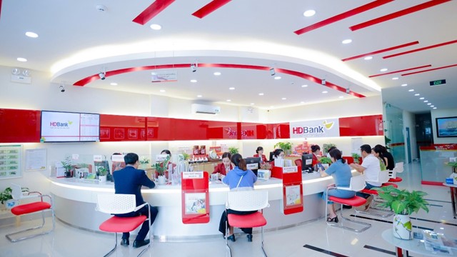 HDBank tăng lãi suất, gửi 300 triệu đồng sau 6 tháng nhận lãi bao nhiêu?