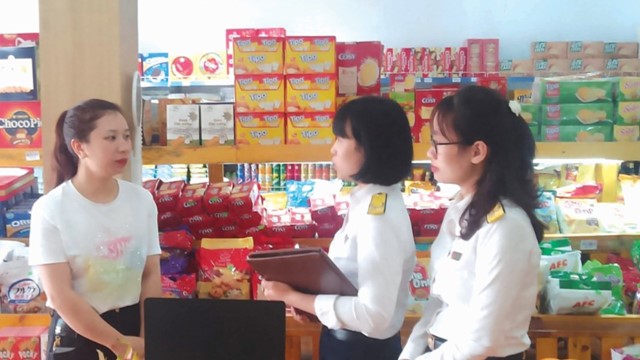 Bộ Tài chính đề xuất nâng ngưỡng doanh thu miễn thuế hộ kinh doanh lên 500 triệu đồng/năm