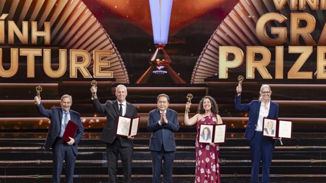 4 nhà khoa học đoạt giải thưởng 3 triệu USD tại VinFuture 2025 nhờ phát triển vaccine phòng ung thư HPV