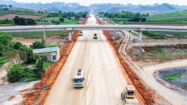 Dành 500 nghìn tỷ đồng cho vay ưu đãi hạ tầng điện, giao thông, công nghệ chiến lược