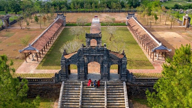 Tỉnh sẽ là thành phố trực thuộc Trung ương thứ 6 của Việt Nam đầu tư 240 tỷ trùng tu di tích Văn miếu và Quốc Tử Giám được xây dựng từ triều Nguyễn