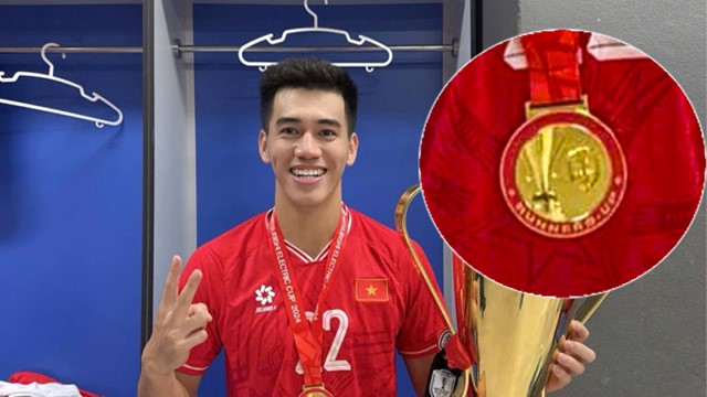 Nguyễn Tiến Linh nhận huy chương ‘Á quân’ dù chiến thắng tại ASEAN Cup 2024