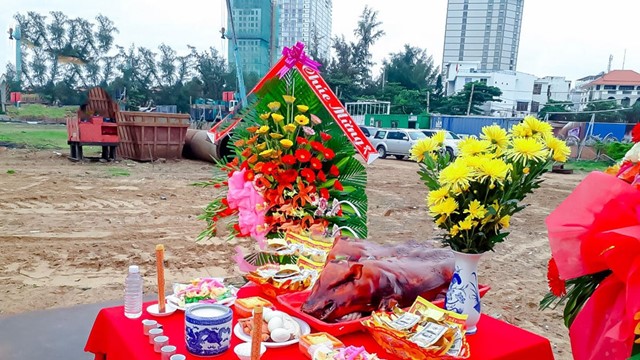 Giờ và hướng đẹp động thổ, khai trương, xuất hành ngày mùng 7 Tết