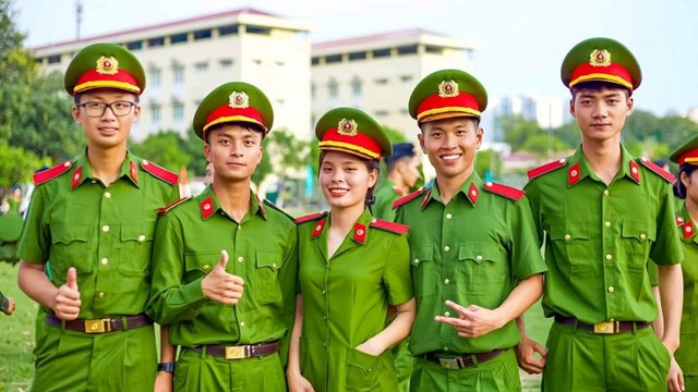 Trước ngày 31/3, hàng loạt cơ hội ‘vàng’ cho công dân Việt Nam tốt nghiệp đại học chính quy muốn làm việc tại Bộ Công an