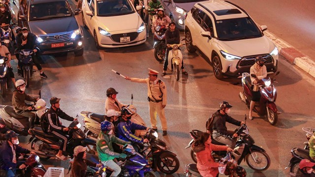 Từ ngày 3/5, xe tải bị cấm lưu thông vào nhiều tuyến đường cửa ngõ TP. Hồ Chí Minh trong 6 ngày liên tiếp