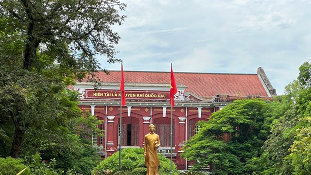Ngôi trường chuyên Chủ tịch Hồ Chí Minh từng theo học: Trường học duy nhất Việt Nam được xếp hạng Di tích Quốc gia đặc biệt, đào tạo hàng loạt Tiến sĩ, 'thần đồng'