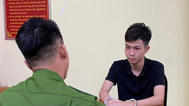 Bắt khẩn cấp Trần Gia Huy