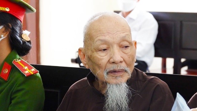 Hôm nay, chính thức xét xử sơ thẩm Lê Tùng Vân: Con trai ‘thầy ông nội’ tiết lộ góc khuất