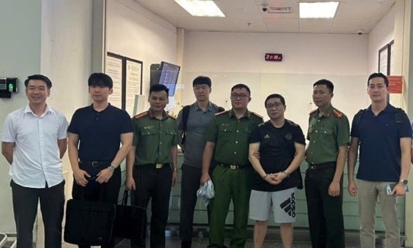 Công an Việt Nam bắt giữ tội phạm truy nã quốc tế Seo Jung Tae