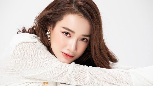 Bà xã Trường Giang lên tiếng