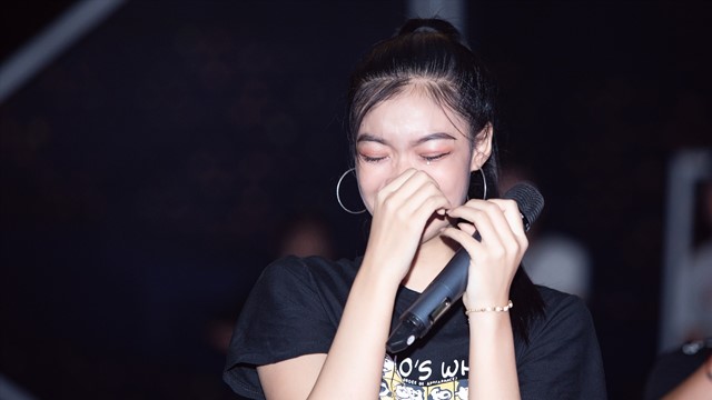 Một Á hậu ở Việt Nam cầu cứu khán giả