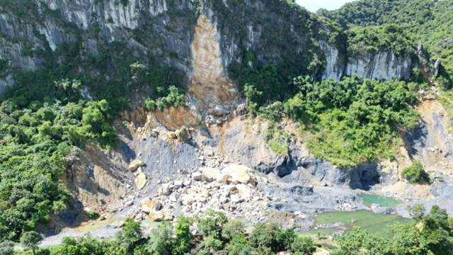 Cảnh tượng kinh hoàng sau tiếng nổ lớn như bom tại Ninh Bình