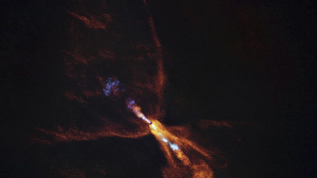 Hình ảnh thú vị về quá trình ‘chào đời’ của một ngôi sao sơ sinh lần đầu được hé lộ