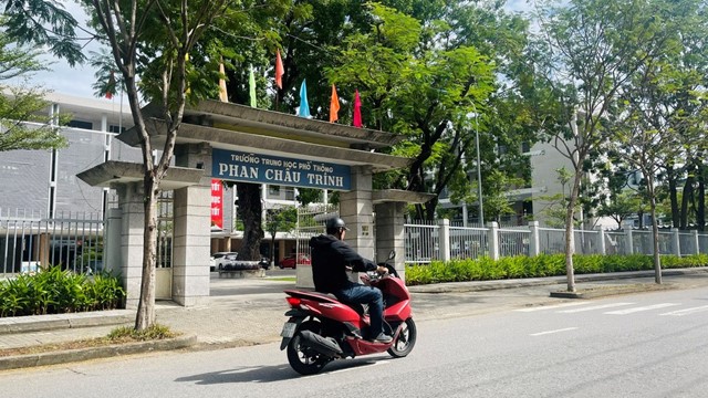 Chính thức đổi tên 13 trường THPT