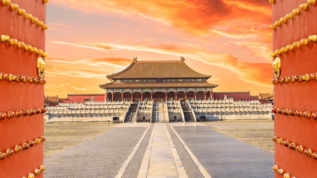  9.999 căn phòng, 81 chiếc đinh tán và tỷ lệ tiết diện vàng: Bí ẩn những con số ‘bất khả xâm phạm’ của Tử Cấm Thành