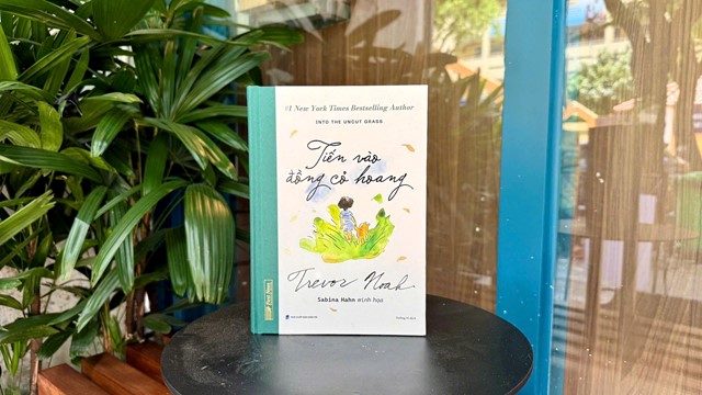 “Tiến vào đồng cỏ hoang": Hành trình trở về tuổi thơ bằng trí tưởng tượng