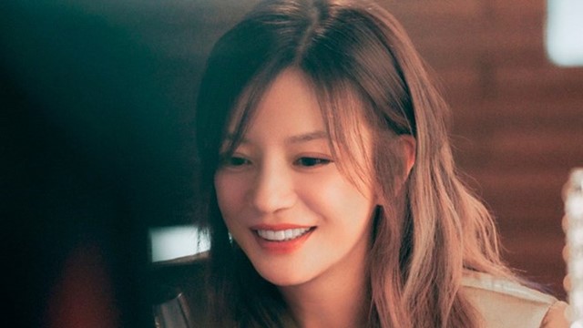 'Đại minh tinh' bị phong tỏa tài sản, cấm giao dịch cổ phiếu