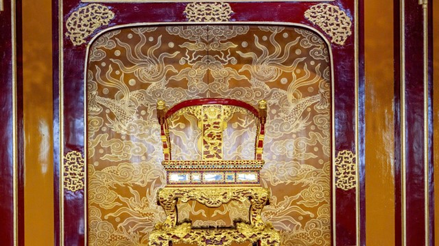 Bảo vật quốc gia từng bị phá hoại ở điện Thái Hòa sẽ được tái trưng bày sau phục chế