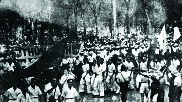 Công trình sức chứa 20.000 người gắn liền với Cách mạng tháng Tám 80 năm trước, là sân vận động đầu tiên của Việt Nam có lòng chảo kiên cố