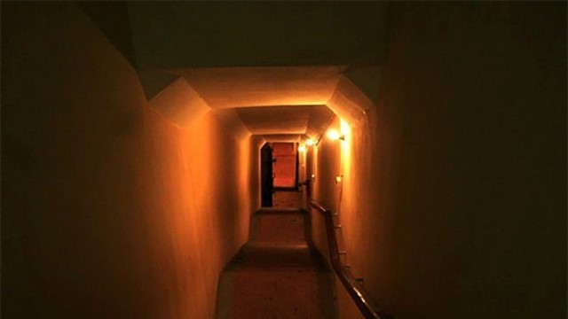 Căn hầm tuyệt mật giữa trung tâm Hà Nội lần đầu tiên mở cửa đón khách tham quan