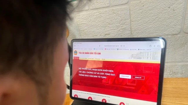 Sắp tới, người dân có thể sẽ được phép khởi kiện online