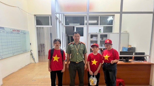 Công an TP. Hà Nội phát thông báo khẩn tới toàn bộ người dân đi xem diễu binh