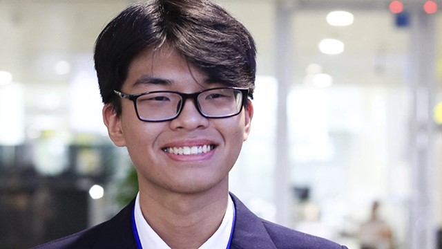 Thành tích khiến nhiều người suýt xoa của nam sinh từ chối chọn chuyên ngành đào tạo bác sĩ nội trú tại Đại học Y Hà Nội, là thủ khoa tại 'lò đào tạo tinh hoa' của tỷ phú Phạm Nhật Vượng