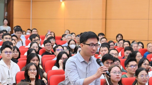 Bác sĩ 10x vừa trở thành thủ khoa trong kỳ thi khắc nghiệt nhất tại Trường ĐH Y Hà Nội, được ví như ‘tinh hoa của các tinh hoa’