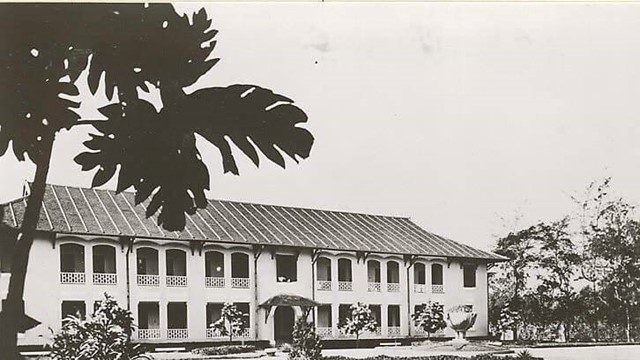 Hơn 130 năm trước, Việt Nam đã có bệnh viện Tây y đầu tiên, được thành lập bởi Hoàng gia